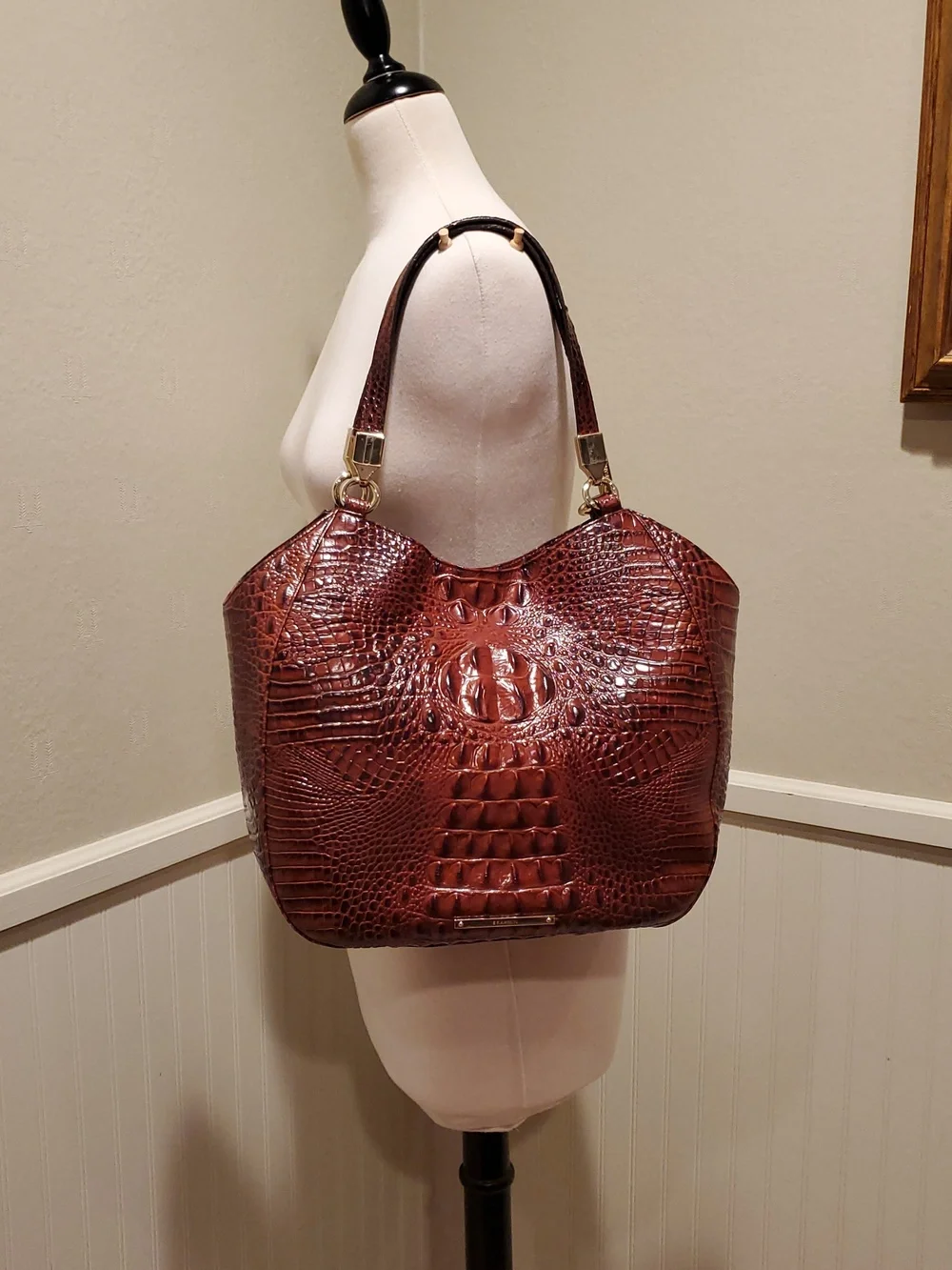 Like NEW Brahmin Marianna Alzette Croc Shoulder Tote - Picture 4 of 14